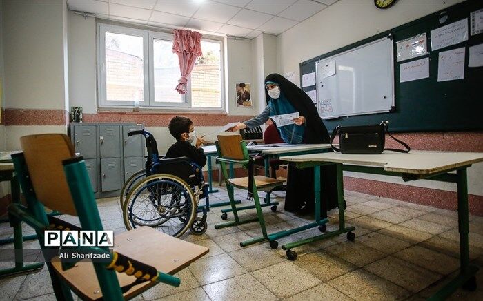 بررسی نحوه ورود دانش‌آموزان معلول به دانشگاه فرهنگیان