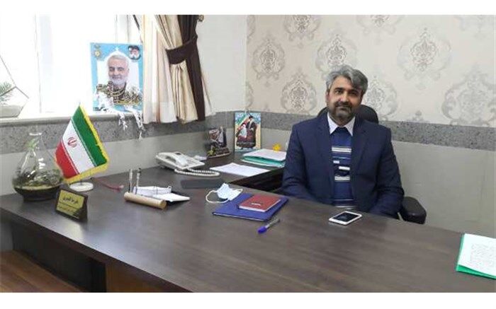 وام قرض الحسنه خرید تبلت به دانش آموزان نیشابور اهداء می شود