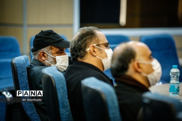 گرامیداشت کریم اکبری مبارکه
