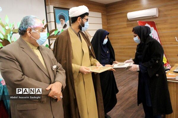 تجلیل از مراقبین سلامت شهرستانهای بوشهر، تنگستان، دلوار و خارگ
