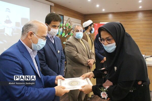 تجلیل از مراقبین سلامت شهرستانهای بوشهر، تنگستان، دلوار و خارگ