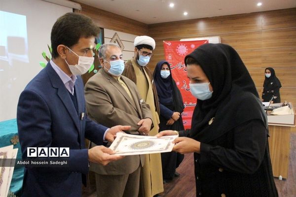 تجلیل از مراقبین سلامت شهرستانهای بوشهر، تنگستان، دلوار و خارگ