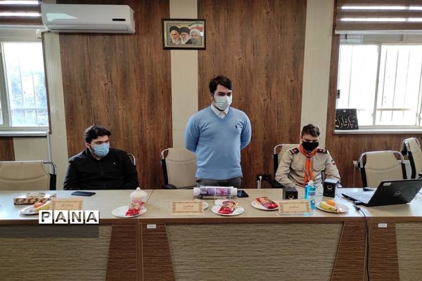 نشست نمایندگان دهمین دوره  مجلس دانش آموزی ناحیه 4 کرج