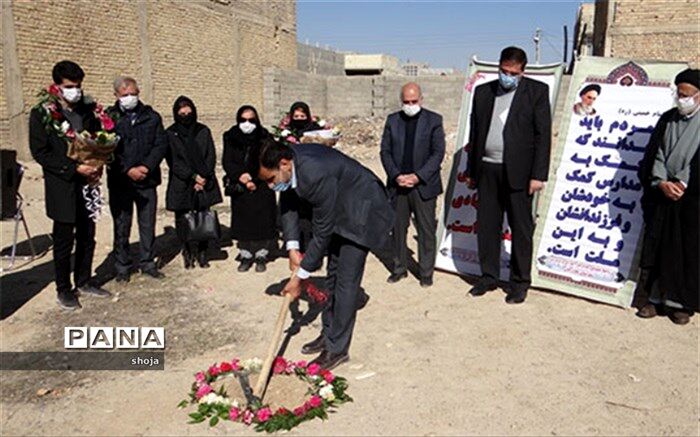 آیین کلنگ زنی مدرسه 6 کلاسه یادبود ابوالقاسم کاظمی