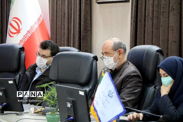 تجلیل از دانش آموزان منتخب مسابقات قرآنی و فرهنگی آذربایجان غربی