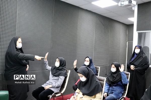 برگزاری دومین روز دوره آموزش خبرنگاران دختر خبرگزاری پانا در تبریز