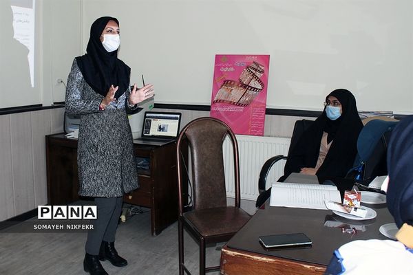 برگزاری کارگاه آموزش خبرنگاری ویژه دانش‌آموزان دختر شهرستان‌های استان تهران