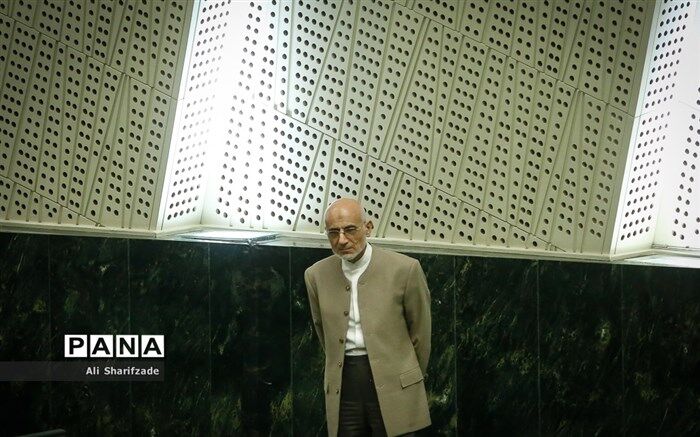 میرسلیم: جریان عنابستانی مشکوک است، مبادا می‌خواهند مجلس را بدنام کنند!