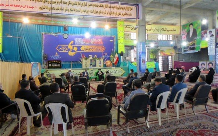 دهه مبارک فجر از شعائرالله است