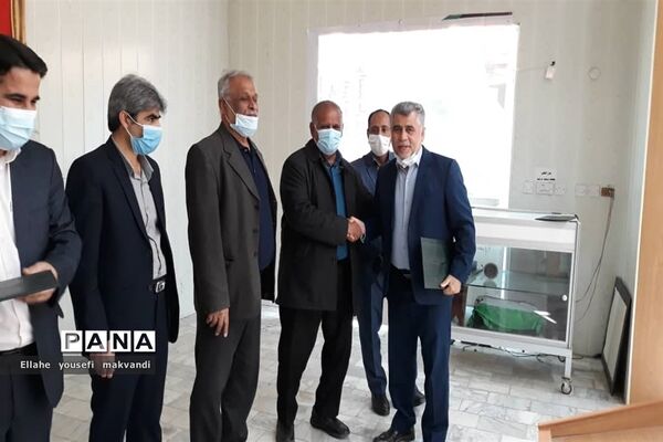 تجلیل از پیشکسوتان آموزش و پرورش شهرستان امیدیه
