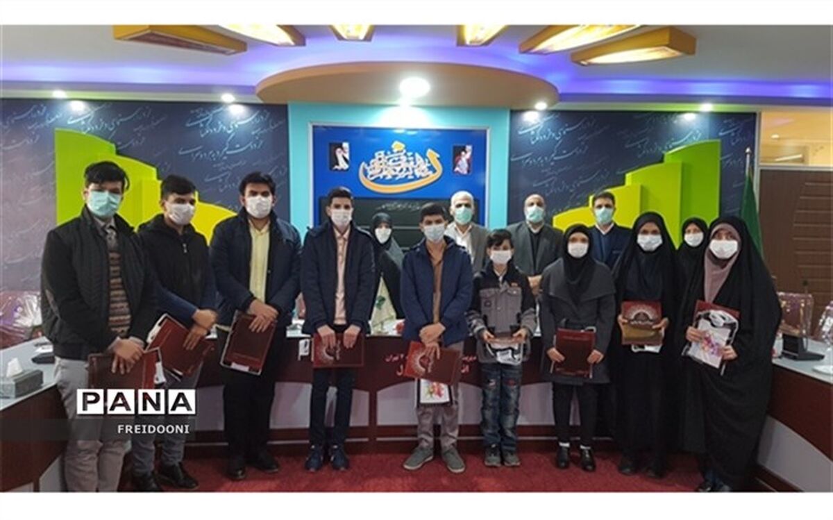 لونی: مجلس دانش آموزی فرصت کسب تجربه دانش آموزان و نسل جوان برای پذیرش مسئولیت در آینده است