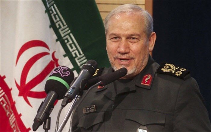 دفاع مقدس و محور مقاومت دو محصول انقلاب اسلامی هستند
