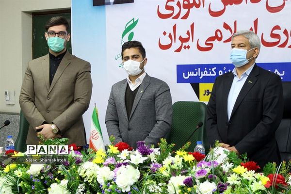 حضور نمایندگان خوزستان درآیین افتتاحیه دهمین دوره مجلس دانش آموزی کشور