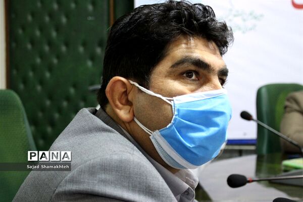 حضور نمایندگان خوزستان درآیین افتتاحیه دهمین دوره مجلس دانش آموزی کشور
