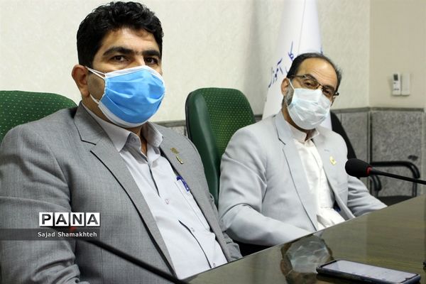 حضور نمایندگان خوزستان درآیین افتتاحیه دهمین دوره مجلس دانش آموزی کشور