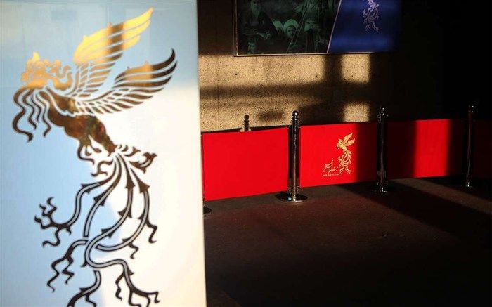 رادیو نمایش برای دهه فجر برنامه دارد