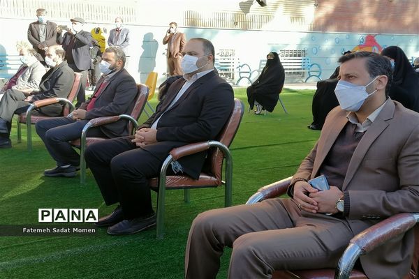 آیین نواختن زنگ انقلاب در ناحیه 2 شهر ری