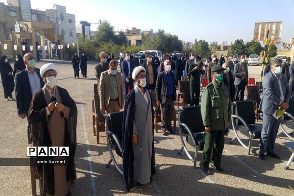 نواختن زنگ انقلاب شهرستان داراب