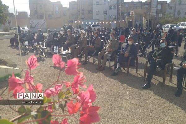 نواختن زنگ انقلاب شهرستان داراب