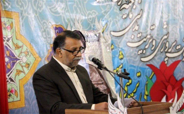 در سال ۵۷ تعداد مدارس استان هزار و ۱۵۳ بود؛ اما اکنون ۸ هزار و ۳۰۰ مدرسه در استان وجود دارد