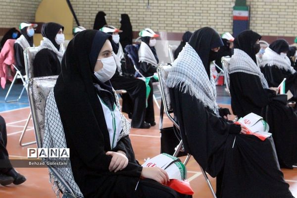 آیین نمادین زنگ انقلاب در ارومیه