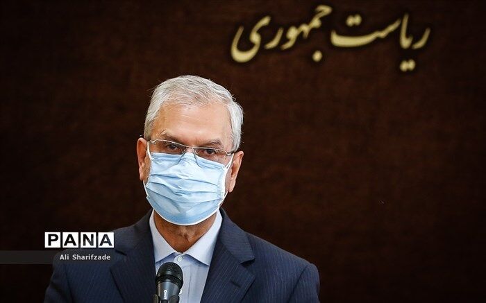 ربیعی: نیازمند سیاستگزاری‌های معطوف به زنان هستیم