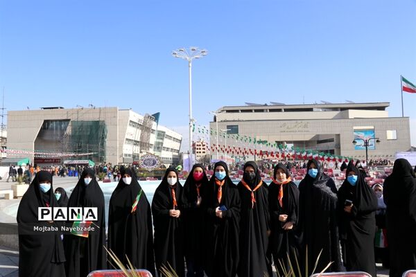 مراسم گلبانگ انقلاب در میدان شهدای  مشهد