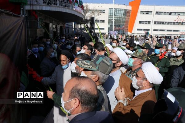 مراسم گلبانگ انقلاب در میدان شهدای  مشهد