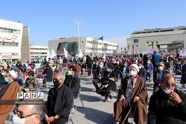 مراسم گلبانگ انقلاب در میدان شهدای  مشهد