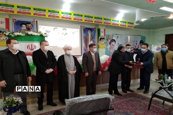 آیین نواختن زنگ انقلاب در مدارس البرز