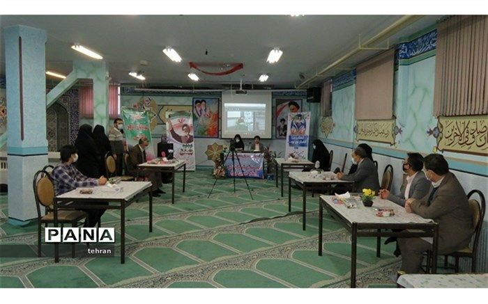 نواختن گلبانگ پیروزی شکوهمند  انقلاب در منطقه 18