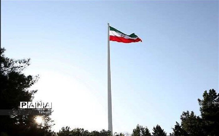 سالگرد پیروزی انقلاب اسلامی در فضایی متفاوت در مدرسه حضرت زینب (س)