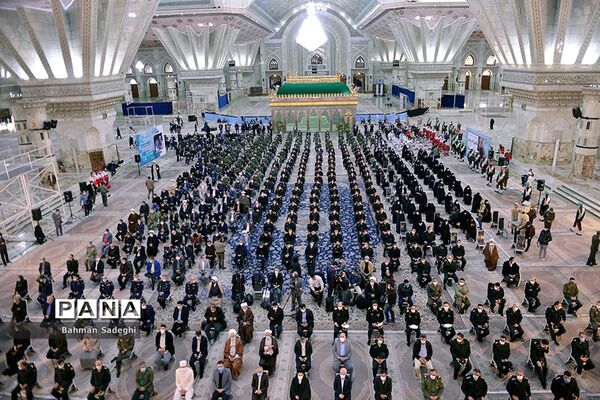 گرامیداشت یوم الله ۱۲ بهمن در حرم مطهر امام خمینی(ره)