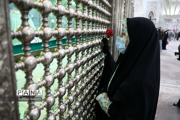 گرامیداشت یوم الله ۱۲ بهمن در حرم مطهر امام خمینی(ره)