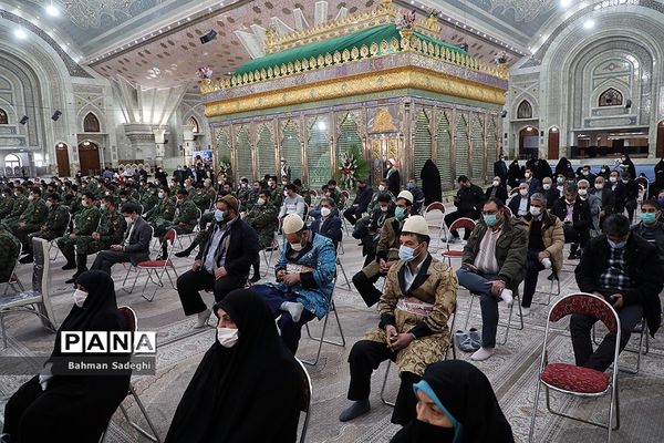 گرامیداشت یوم الله ۱۲ بهمن در حرم مطهر امام خمینی(ره)