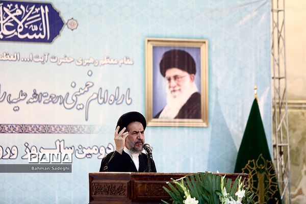 گرامیداشت یوم الله ۱۲ بهمن در حرم مطهر امام خمینی(ره)