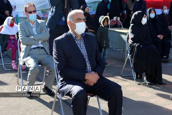 آیین نواختن زنگ انقلاب در مدرسه شهید طنانی خیرآباد