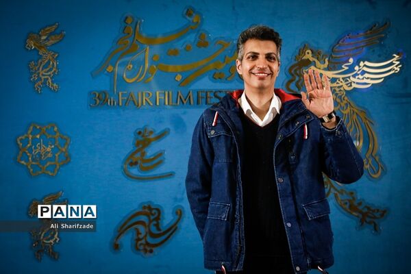 اکران فیلم  "بی همه چیز" در سی و نهمین جشنواره بین المللی فیلم فجر