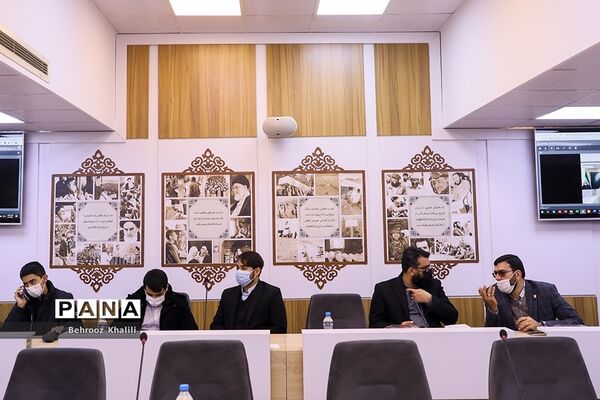 افتتاحیه نهمین دوره نمایشگاه‌های دانش‌آموزی مدرسه انقلاب