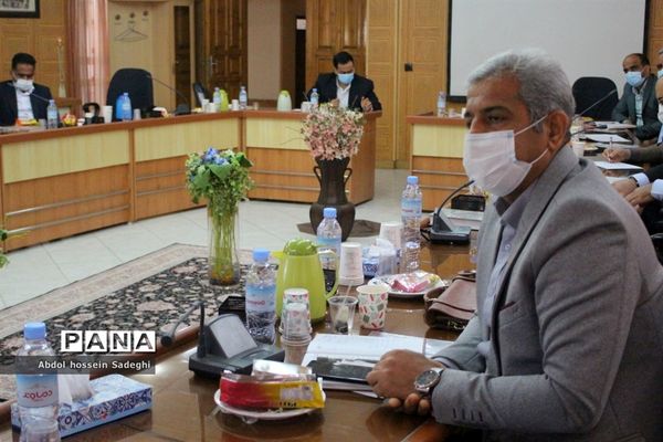 کارگاه کارشناسان ارزیابی عملکرد و پاسخگویی به شکایات شهرستان‌ها و مناطق آموزش و پرورش استان بوشهر