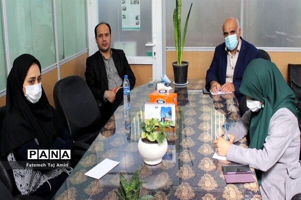 جلسه هم اندیشی کارکنان سازمان دانش‌آموزی استان بوشهر