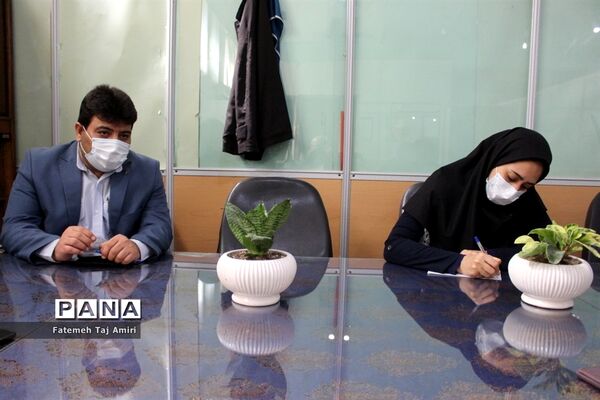 جلسه هم اندیشی کارکنان سازمان دانش‌آموزی استان بوشهر