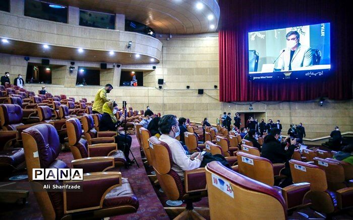 شبنم مقدمی: مهاجرت دومین سونامی است که وجود آدمی را به لرزه در می آورد