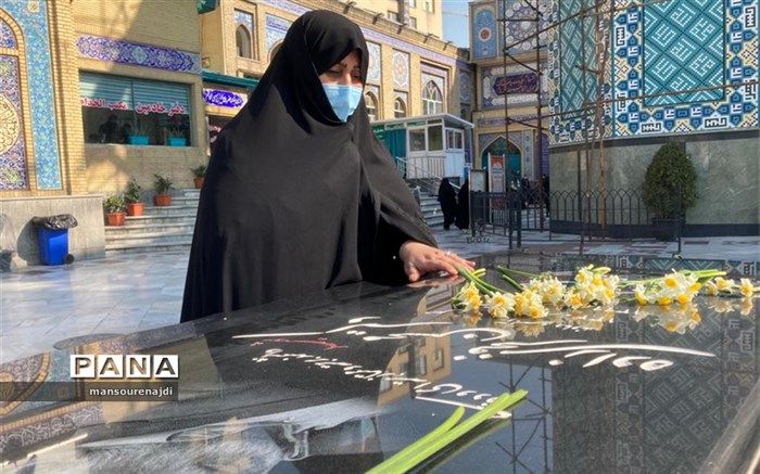 سید مومن: خون مطهر شهدا، این انقلاب را تضمین کرده است