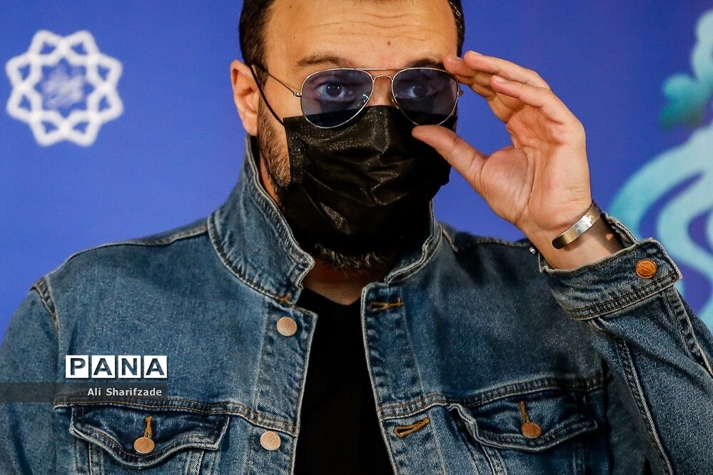 اکران فیلم "تک تیرانداز" در سی و نهمین جشنواره بین المللی فیلم فجر