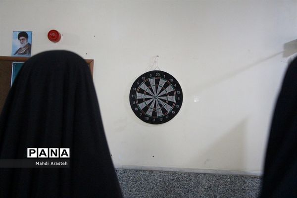 برگزاری مسابقه دارت به مناسبت میلاد باسعادت حضرت فاطمه زهرا(س)