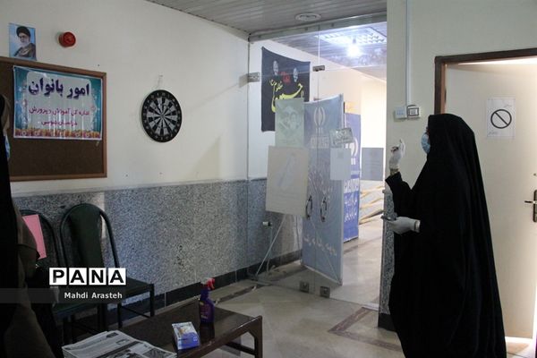 برگزاری مسابقه دارت به مناسبت میلاد باسعادت حضرت فاطمه زهرا(س)