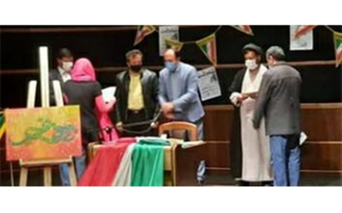 مراسم گرامیداشت جشن انقلاب در فرهنگسرای کوثر شهر دماوند