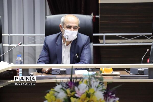 تجلیل از بانوان اداره کل آموزش و پرورش با حضور مدیرکل آذربایجان شرقی