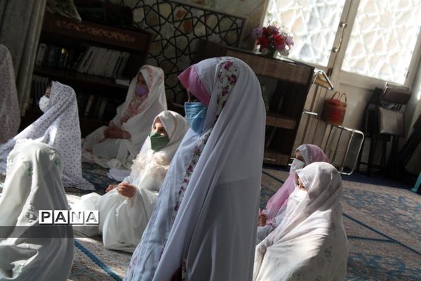 جشن بزرگ عبادت با عنوان رزمایش معنوی، عطر‌عاشق در ناحیه یک ری